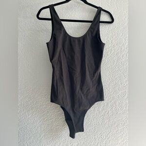Aritzia Wilfred free body suit